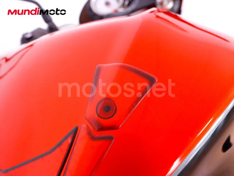 Kawasaki Z1000 - Vista 25