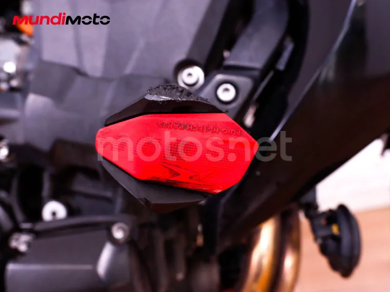 Kawasaki Z1000 - Vista 31