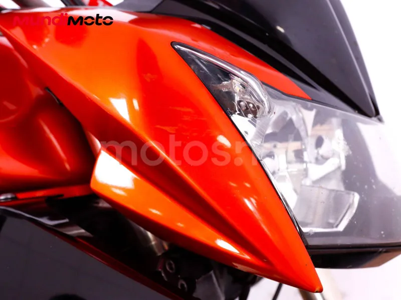 Kawasaki Z1000 - Vista 45