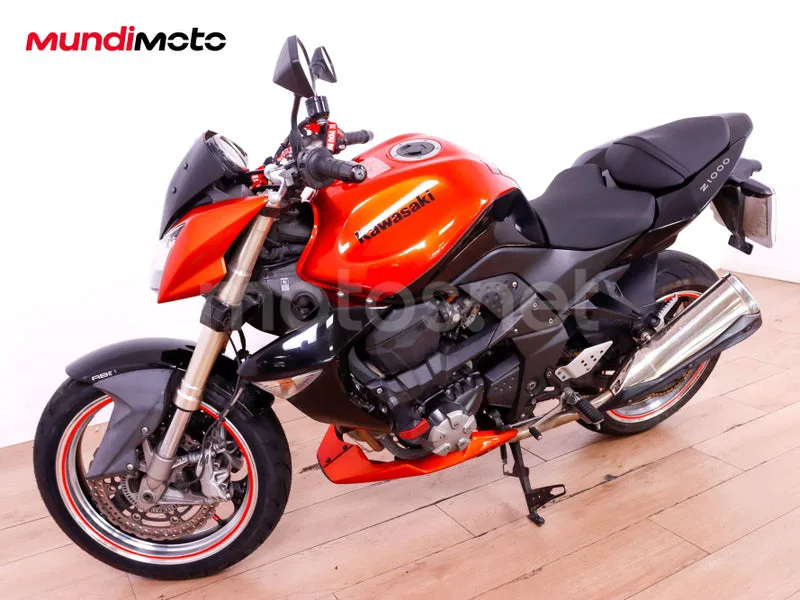 Kawasaki Z1000 - Vista 7