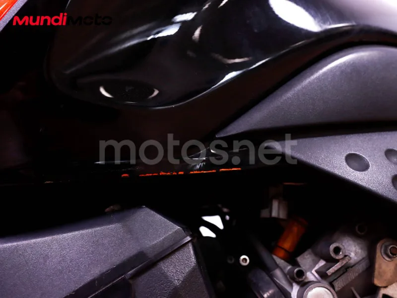 Kawasaki Z1000 - Vista 63