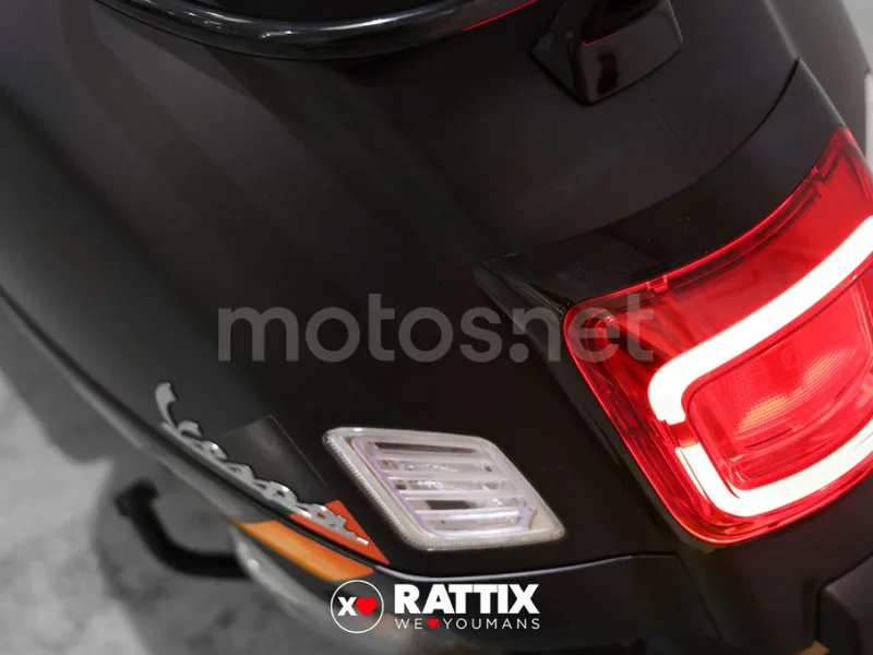 Vespa GTS 125 - Vista 14