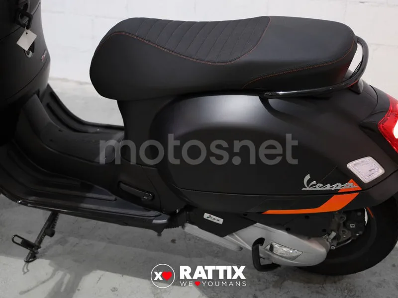 Vespa GTS 125 - Vista 3