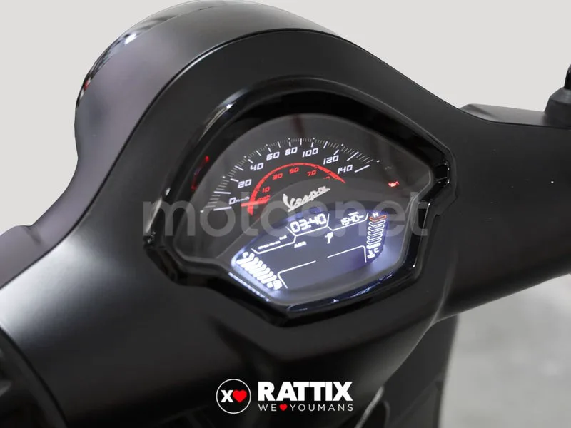 Vespa GTS 125 - Vista 9