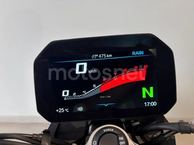 BMW F 900 R - Vista 6