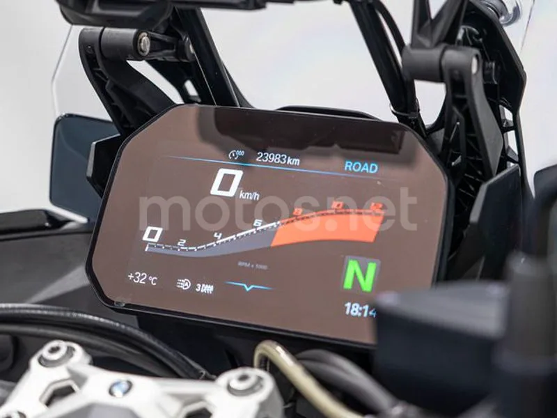 BMW S 1000 XR - Vista 6