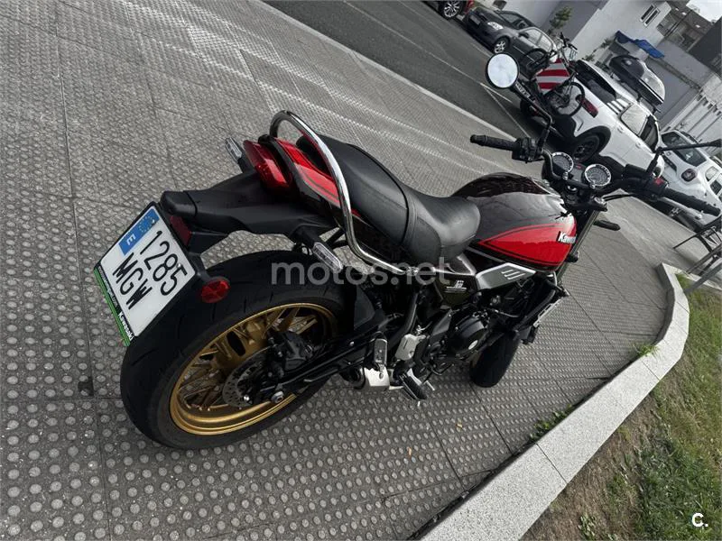 Kawasaki Z650 - Vista 4