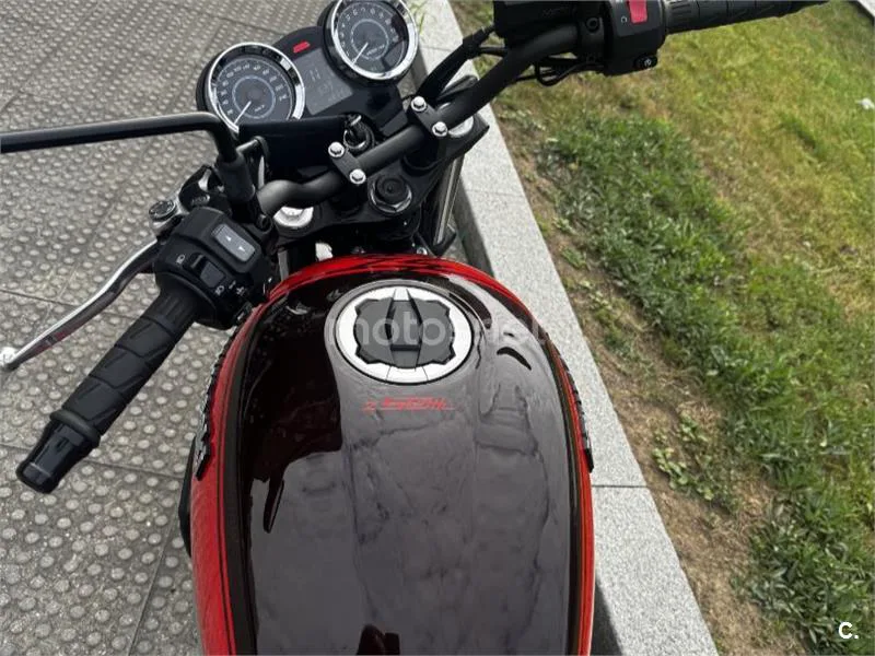 Kawasaki Z650 - Vista 5