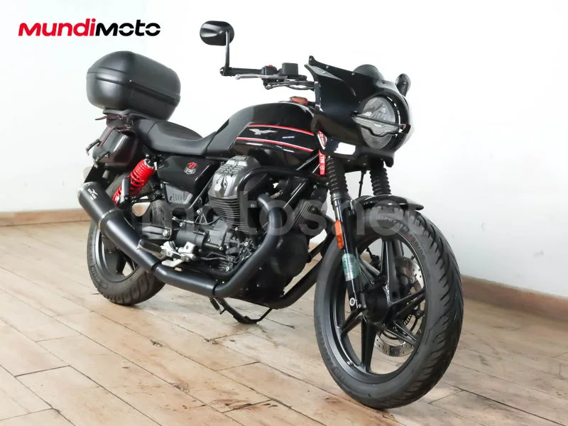 Moto Guzzi V7 III 6999 € 2024 Madrid - 2