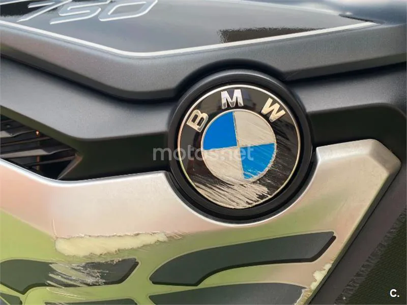BMW F 750 GS - Vista 9