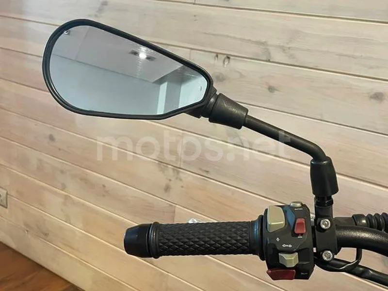 Voge 525ACX - Vista 11