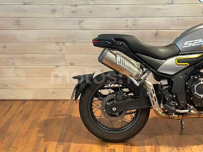 Voge 525ACX - Vista 7
