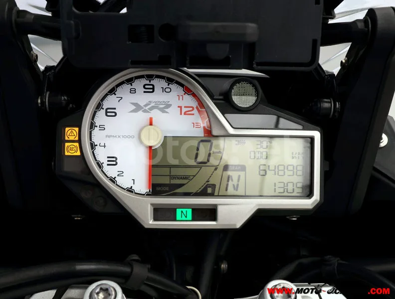 BMW S 1000 XR - Vista 6