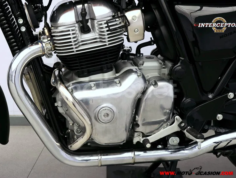Royal Enfield Interceptor 650 - Vista 9