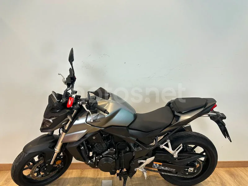 Honda CB750 Hornet 5400 € 2023 Barcelona - 1