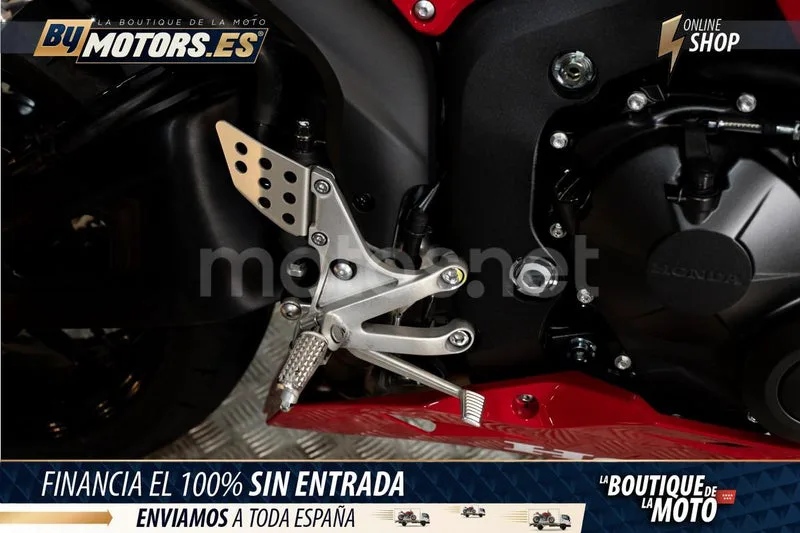 Honda CBR600RR - Vista 14