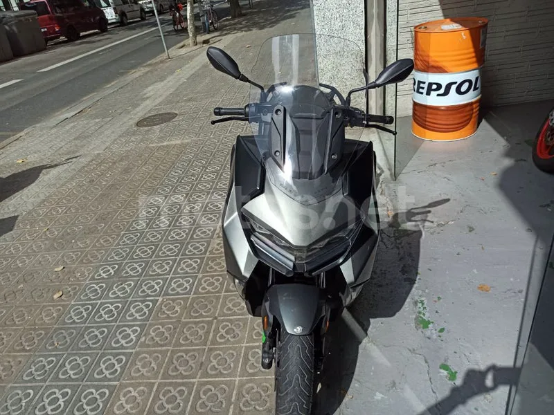 BMW C 400 GT - Vista 4
