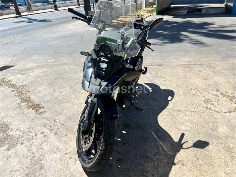 Suzuki V-Strom 800 - Vista 7