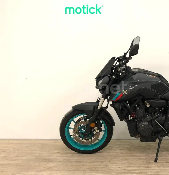 Yamaha MT-07 - Vista 7