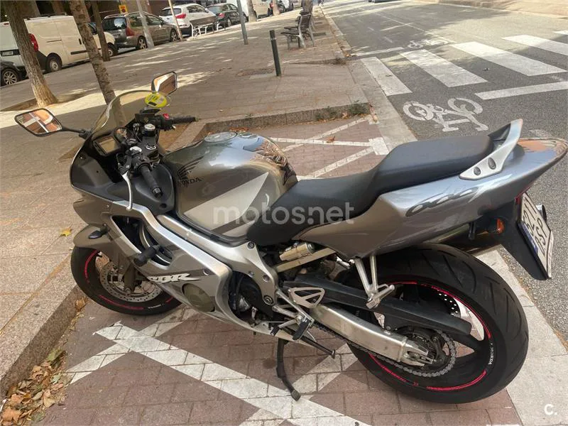 Honda CBR600F 3500 € 2005 Barcelona - 2