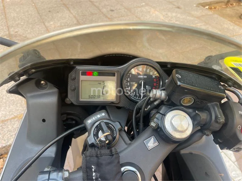 Honda CBR600F - Vista 3