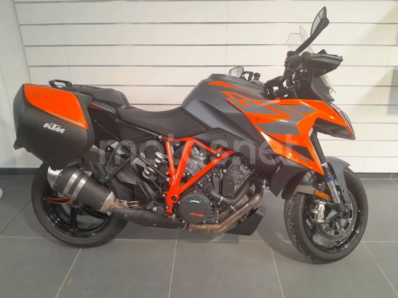 KTM 1290 Super Duke GT 13.800 € 2023 Girona - 1