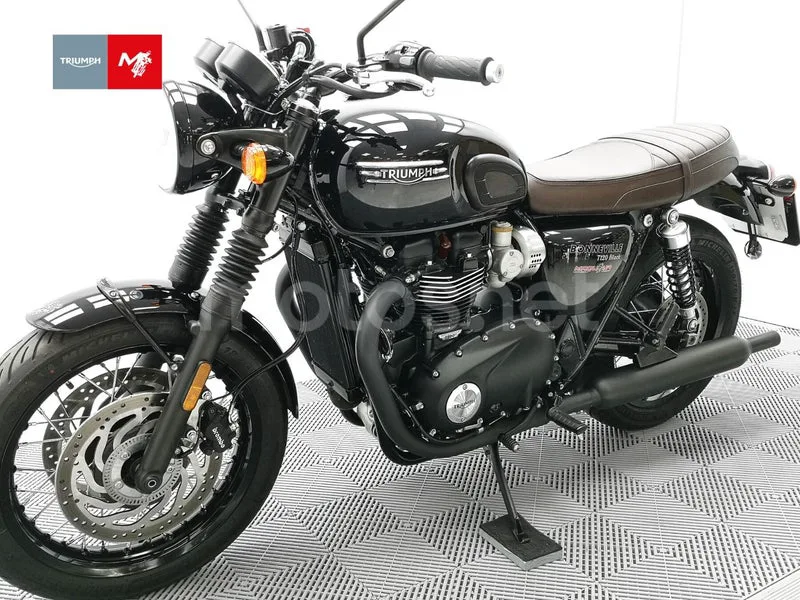 Triumph Bonneville T120 - Vista 19