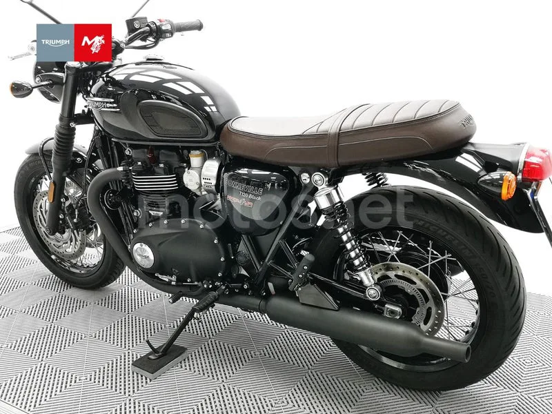 Triumph Bonneville T120 - Vista 21