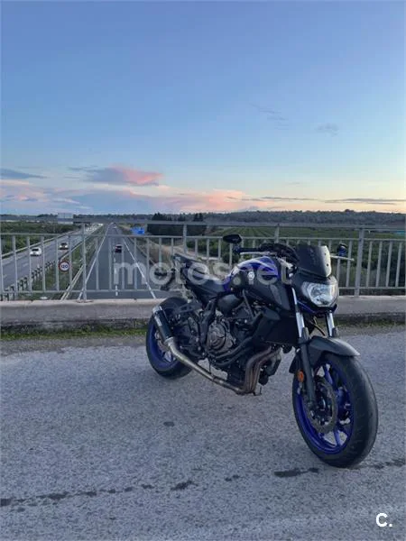 Yamaha MT-07 5000 € 2018 Alicante - 1