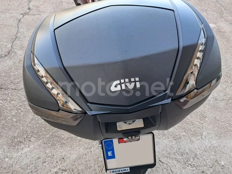 Suzuki V-Strom 650 - Vista 14