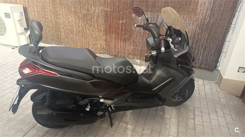 Kymco Super Dink 125 - Vista 4