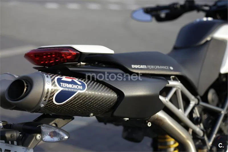 Ducati Hypermotard - Vista 12