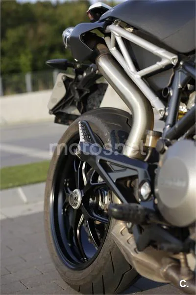 Ducati Hypermotard - Vista 21