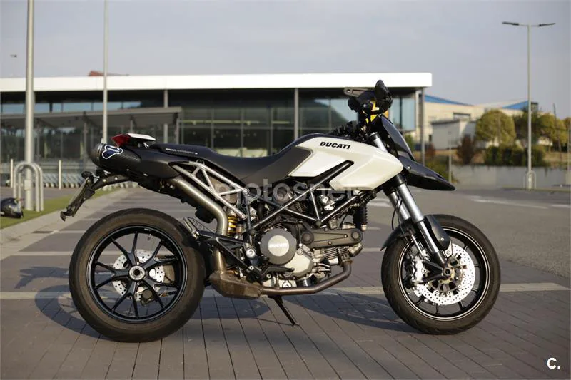 Ducati Hypermotard - Vista 36