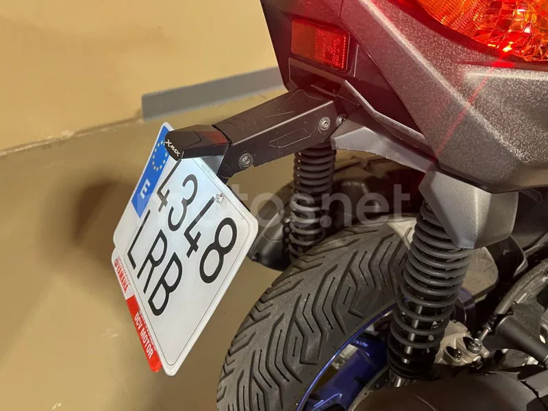 Yamaha XMAX 125 - Vista 11