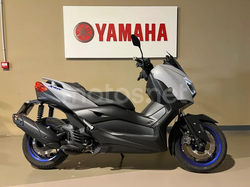 Yamaha XMAX 125 - Vista 4