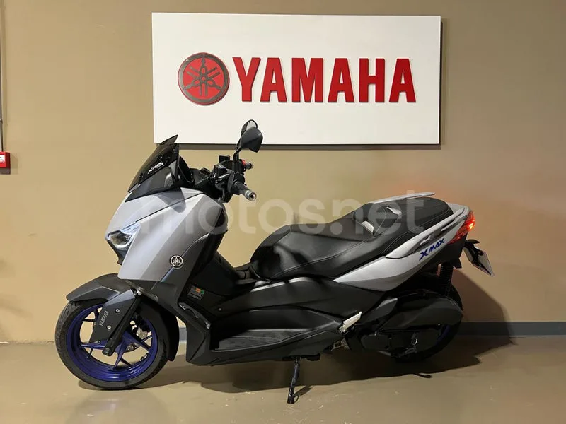 Yamaha XMAX 125 - Vista 5