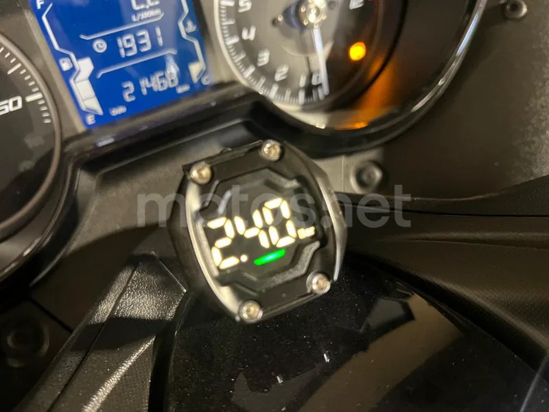 Yamaha XMAX 125 - Vista 7