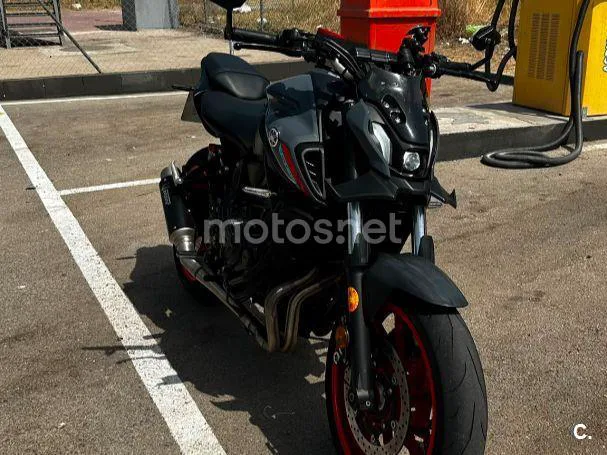 Yamaha MT-07 - Vista 4