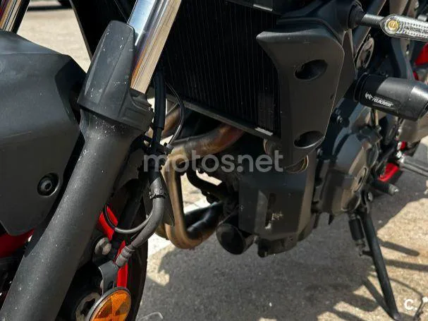 Yamaha MT-07 - Vista 7