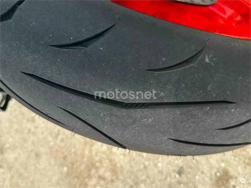 Yamaha MT-07 - Vista 9