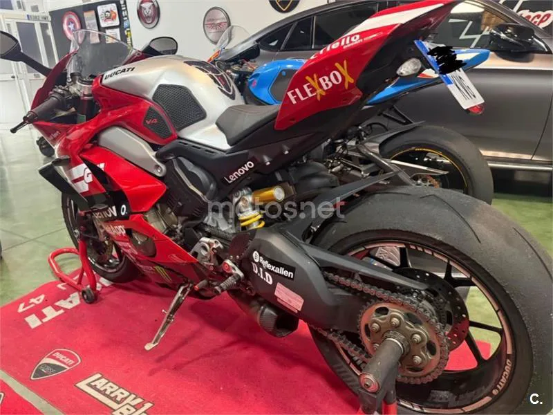 Ducati Panigale V4 - Vista 6