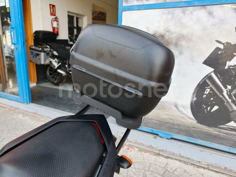 Yamaha XJ6 Diversion S - Vista 11