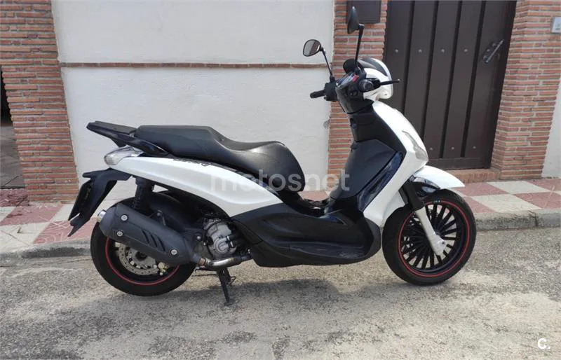 Piaggio Beverly 125 1700 € 2016 Granada - 2