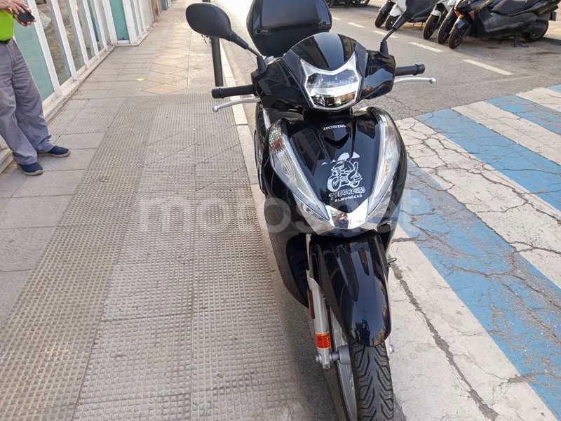 Honda SH300i 3400 € 2017 Granada - 2