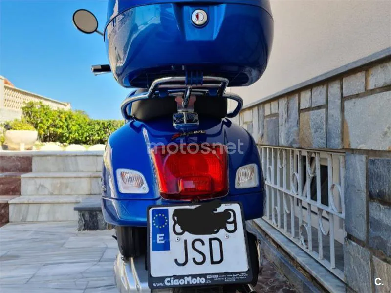 Vespa GTS Super 125 - Vista 3