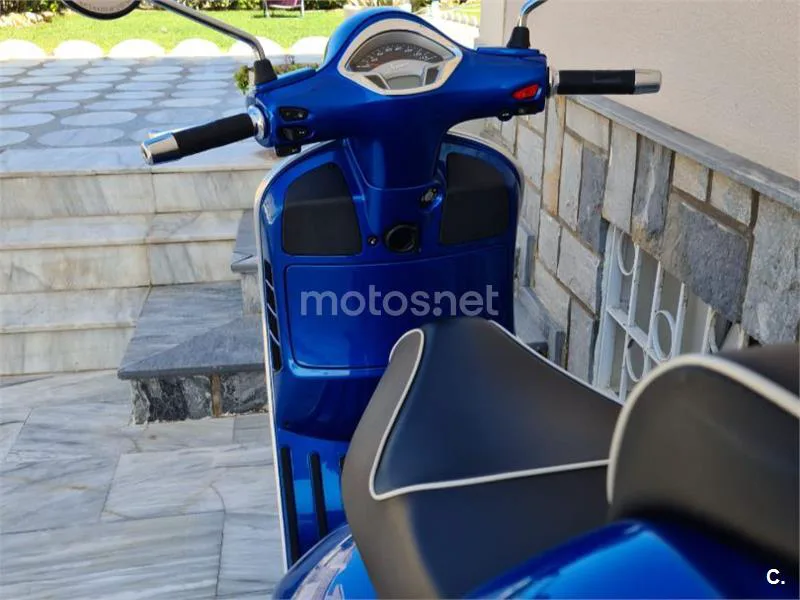 Vespa GTS Super 125 - Vista 4