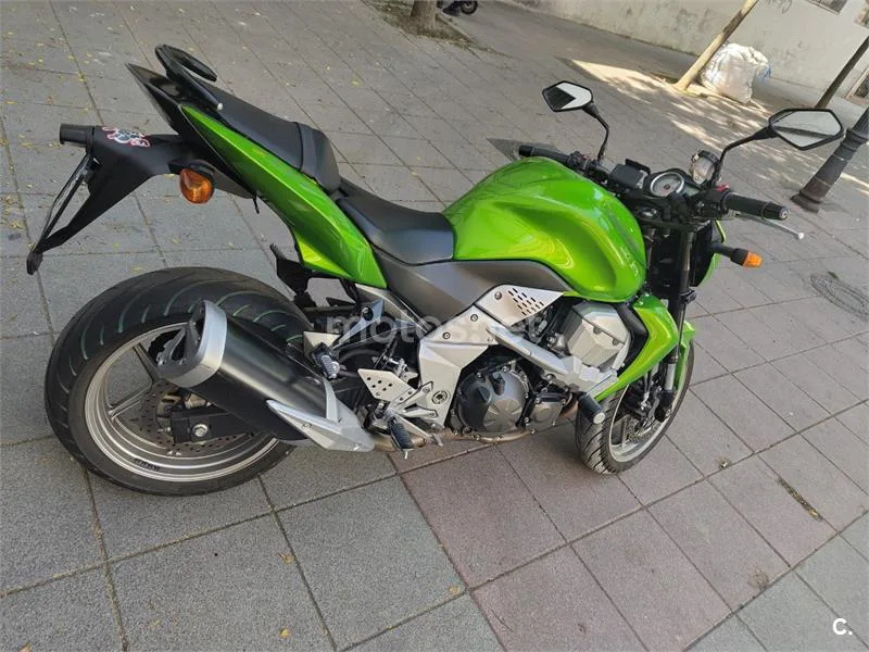 Kawasaki Z750 - Vista 5