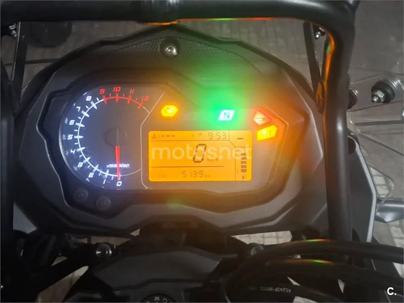 Benelli TRK 502 - Vista 4