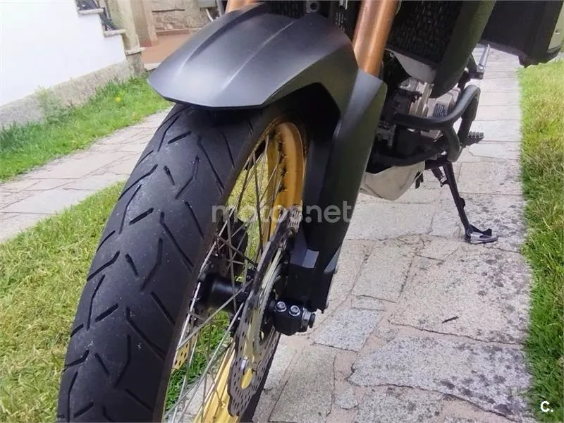 Honda CRF1000L Africa Twin - Vista 9